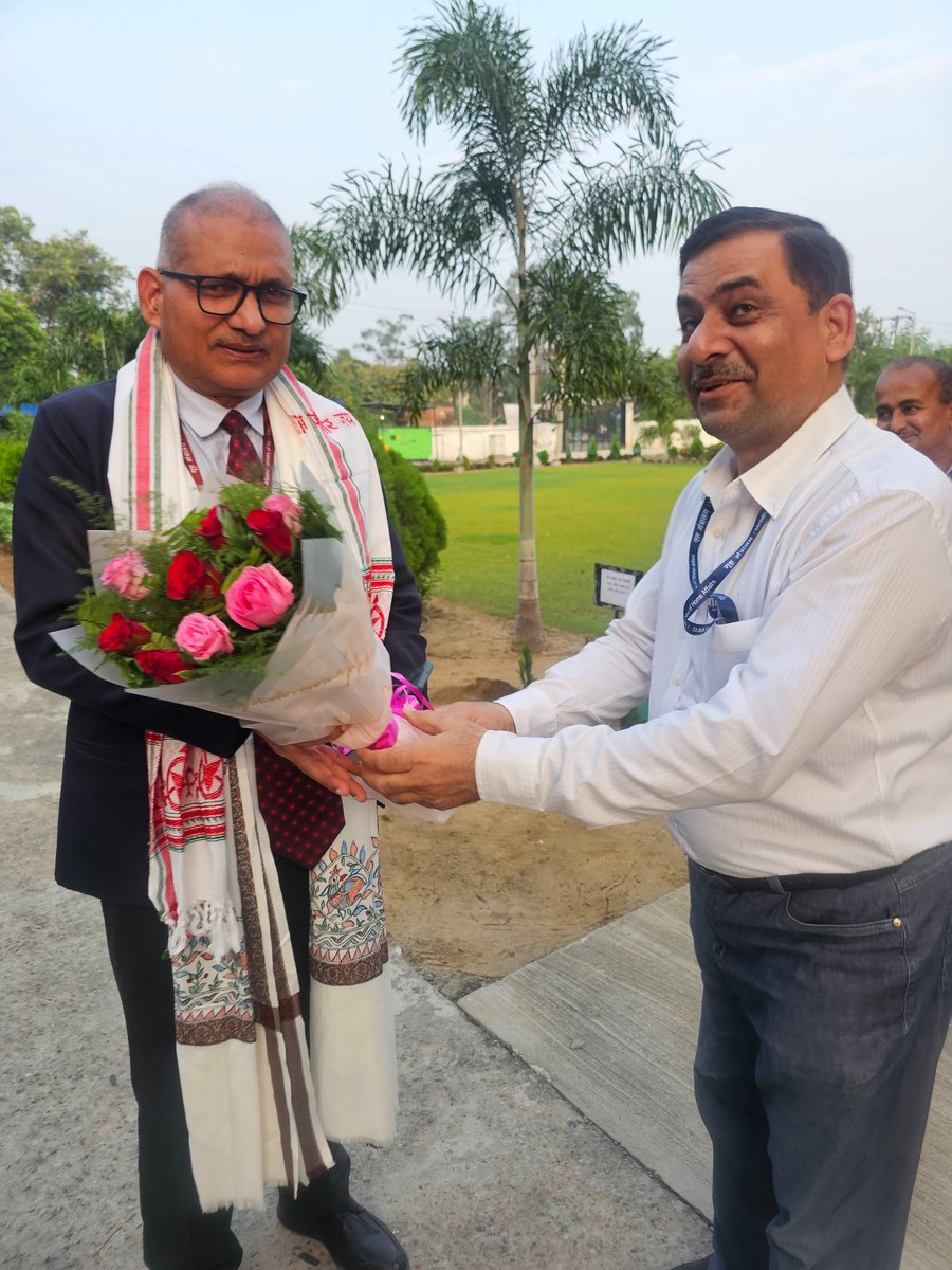 PatnaAtari's tweet photo. Privilege to host Shri Gyanendra Dev Tripathi IAS Additional Secretary DARE &amp; Secretary ICAR Ministry of Agl.&amp; Farmers Welfare GoI, and Shri Narmdeshwar Lal, IAS, Principal Secretary, Agriculture Department Government of Bihar at ICAR–ATARI Patna on 19 September 2026. https://t.co/H0Ko8ENaze