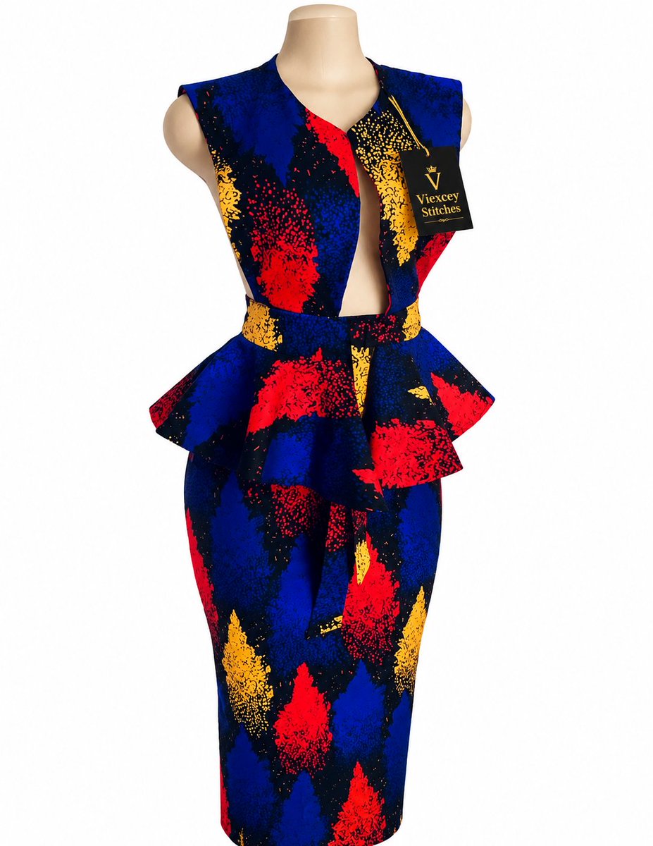 ViexceyStitches's tweet photo. Designed for variety... wear the skirt alone or pair it with the peplum pinafore jacket for a different finish.

#ViexceyStitches #AfricanFashion #StyleInspo #FashionCreator #TrendingFashion https://t.co/NHSXzuYBDi