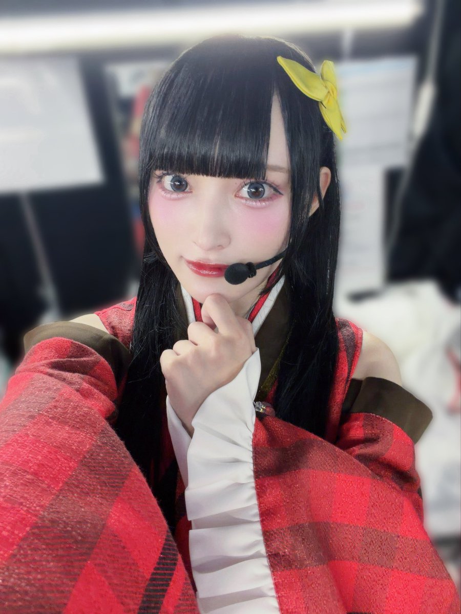 fujino_kokoro's tweet photo. 駒形花火役の藤野こころです🎆
お着物風新衣装、どうですか〜？
#イキヅライブ  #いきづらい部  #lovelive https://t.co/2yoKtKSP7D