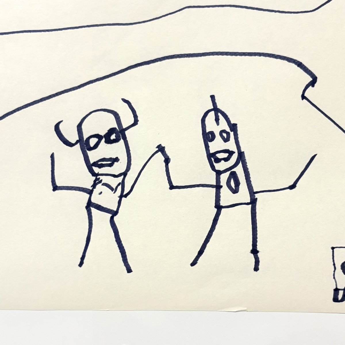 paricono's tweet photo. お絵描きしてるとこ、みているのが楽しい。
「ゴモラとマンが戦ってるところ」かわいい。 https://t.co/k1KYUTymWb