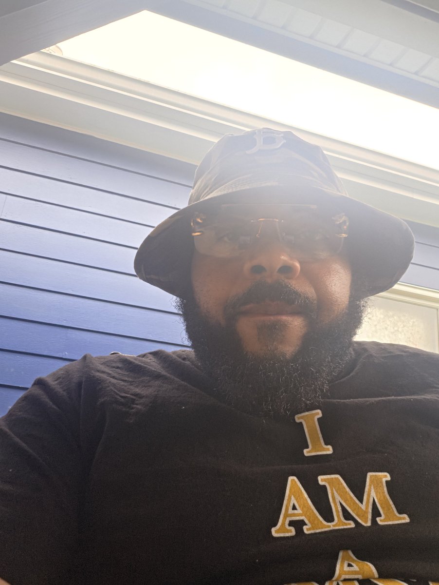 abround24's tweet photo. Sunday funday wit the fam https://t.co/r5vUoP4cWZ
