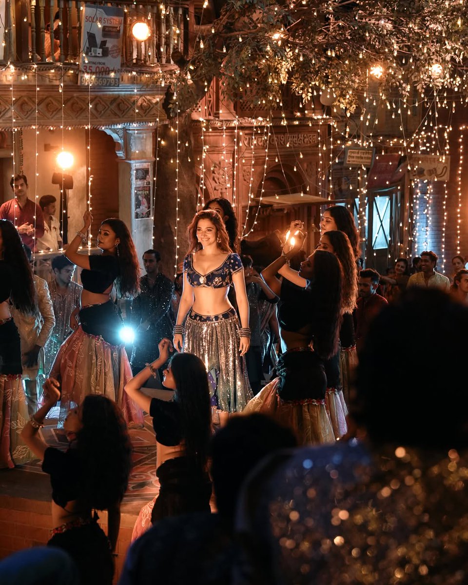 ffcinema_com's tweet photo. Here is Tamannah Bhatia.
#TamannahBhatia #GlamorousStyle #LuxuriousStyle #ffcinema
🎬 Stay updated with the latest from the world of cinema! https://t.co/m4SmJb0kby