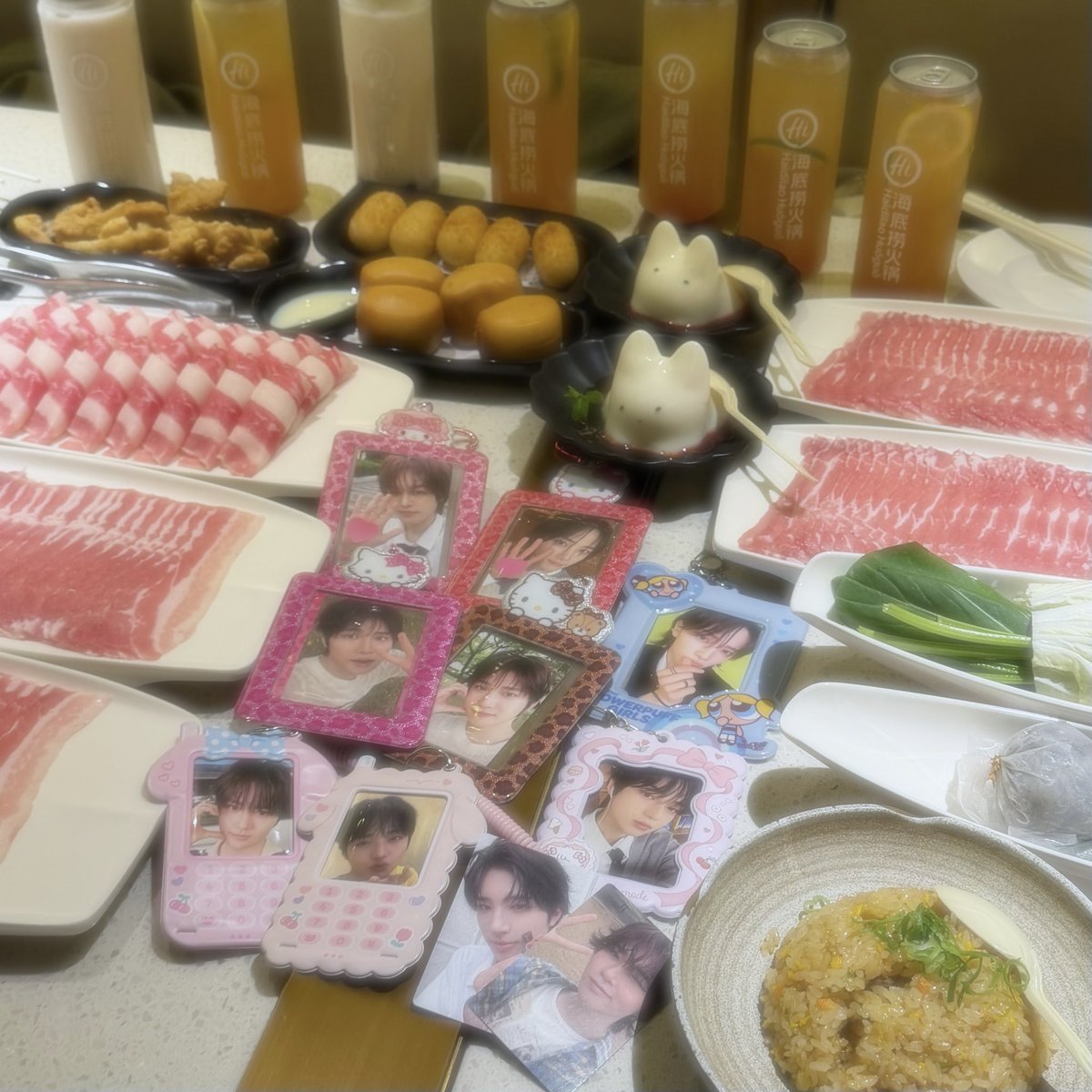 kyumystar_0107's tweet photo. 人生初のハイディラオ🐼🔥
→人生初のイベント延期ㅜㅜ
→人生初のたこパ🐙 https://t.co/9fSasukGMp