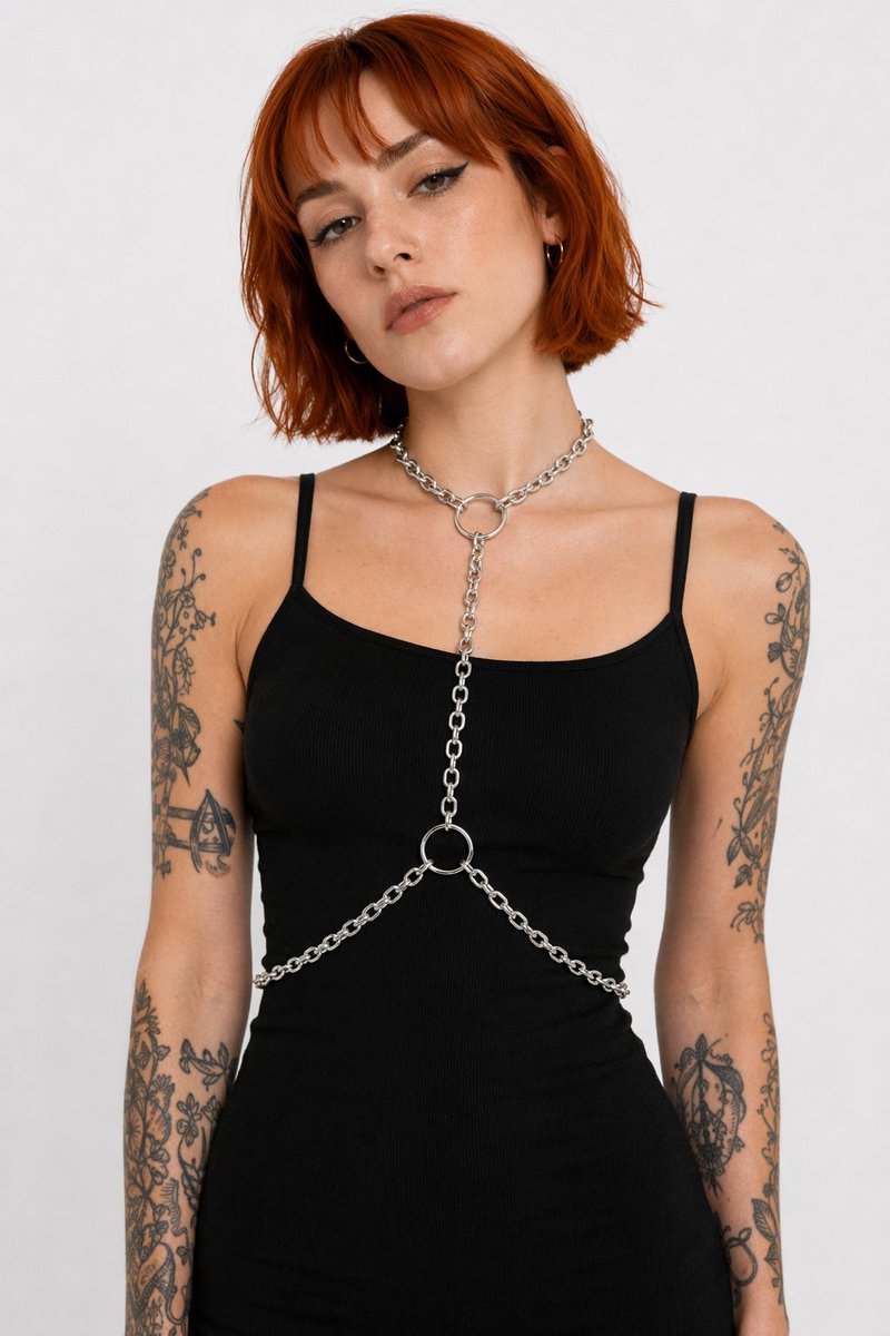 PrimroseFayelin's tweet photo. I just received Silver harness body chain by The Cursed Closet from solzy via Throne. Thank you! https://t.co/O54HWU70lh #Wishlist #Throne https://t.co/Q3gDAoRXCg