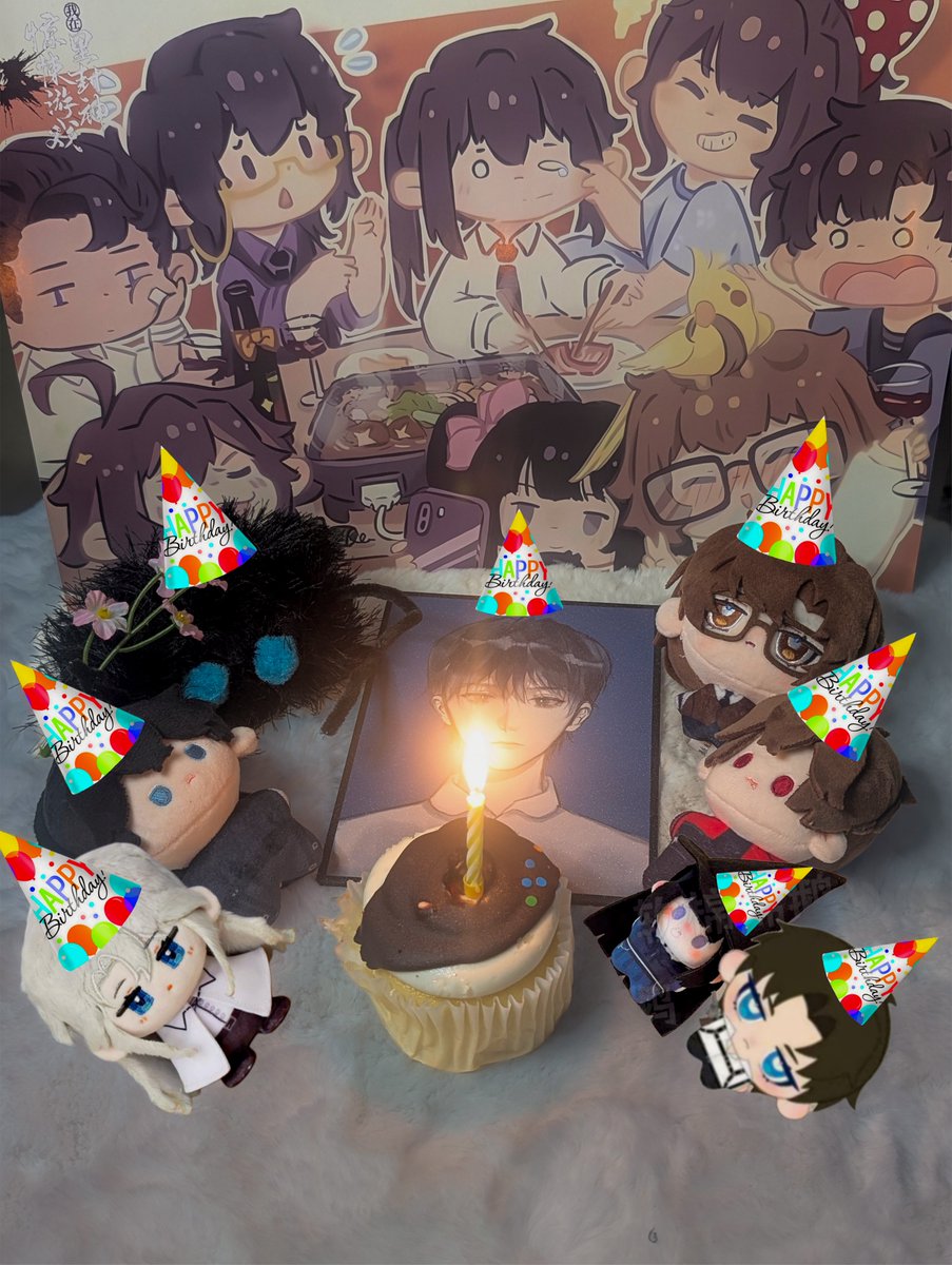 Dirtypretty30's tweet photo. It's Bai Liu day!! Happy birthday to my favorite money hungry lizard taking pookie! I hope you are having a great day, enjoying hot pot with the wandering circus and your dumb lizard 🩷 https://t.co/cAAyjxlfi6