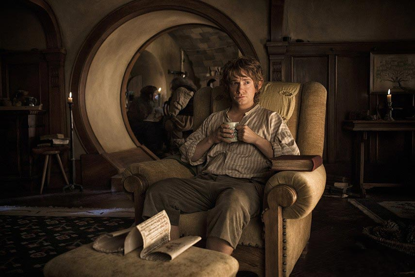 joshcarlosjosh's tweet photo. hot girl summer is over, it's time for cozy hobbit fall https://t.co/39II61P0h3