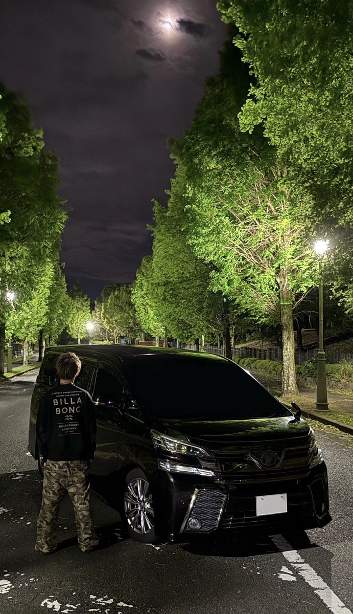 r__02ta's tweet photo. 20ゔぇる降りてクラウン買って5ヶ月で手放して30ゔぇるに乗り換えたけどやっぱ2台乗っとけばよかた🙃 https://t.co/GfFLrrniiy