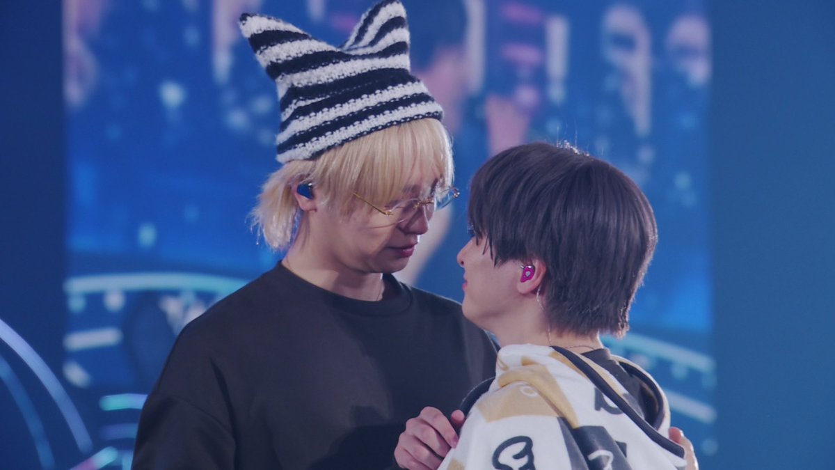 yuzunosub's tweet photo. Ssay White Love 伊野尾慧 知念侑李 https://t.co/r3BZaBVQB6
