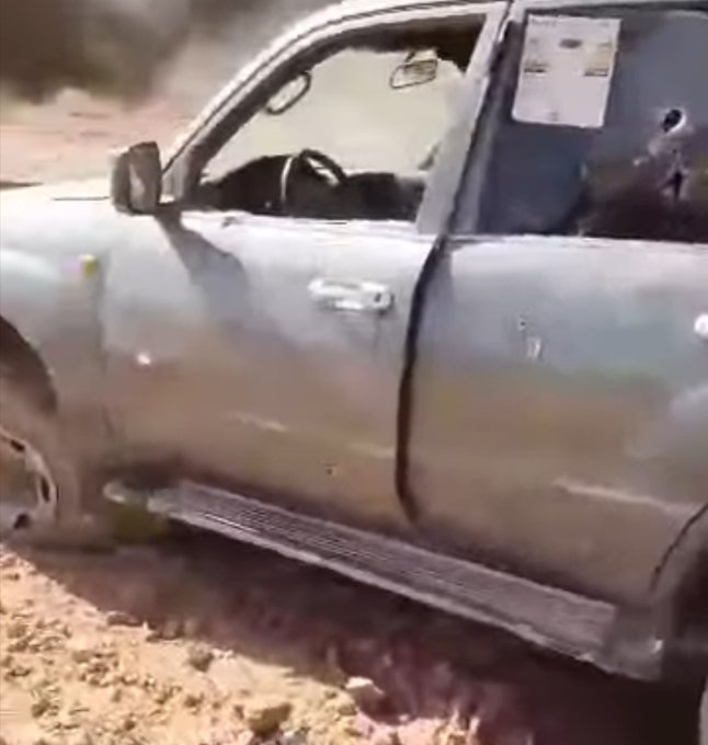NPoFeedback's tweet photo. #ALGÉRIE | OPÉRATIONS DANS LE SUD  L’ANP intensifie ses opérations à Tamanrasset, Bordj Badji Mokhtar, In Salah et Illizi : plus de 580 personnes interpellées en deux semaines, avec plusieurs véhicules saisis ou détruits et d’importantes quantités de carburant, denrées https://t.co/lO0eqt82X1