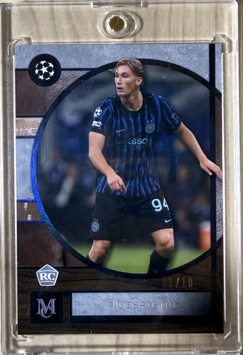 massl_power's tweet photo. こちらの2枚お取引先決まりましたので無くなりましたご了承ください🙇‍♂️
#topps https://t.co/6G0MQyoK31