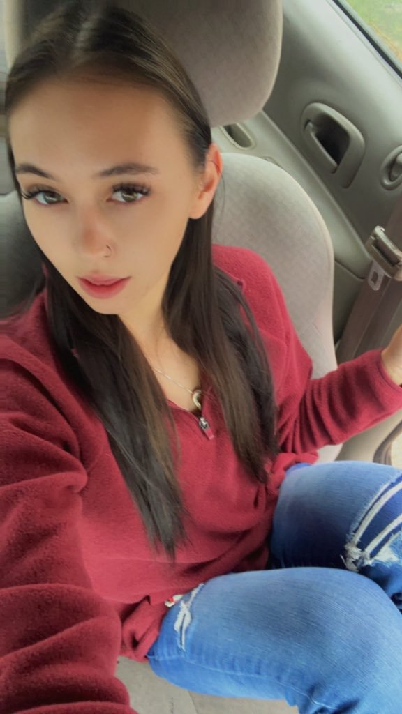 Loya_Luva__'s tweet photo. Say hi 👋🏻 to your #Fav https://t.co/svQsnX9obq