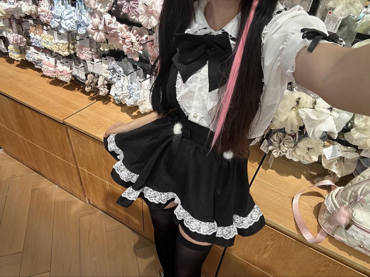 Buuuzzzy's tweet photo. 网调小妹妹 五个人催更 就发后续 https://t.co/ZoiX8oGKxt