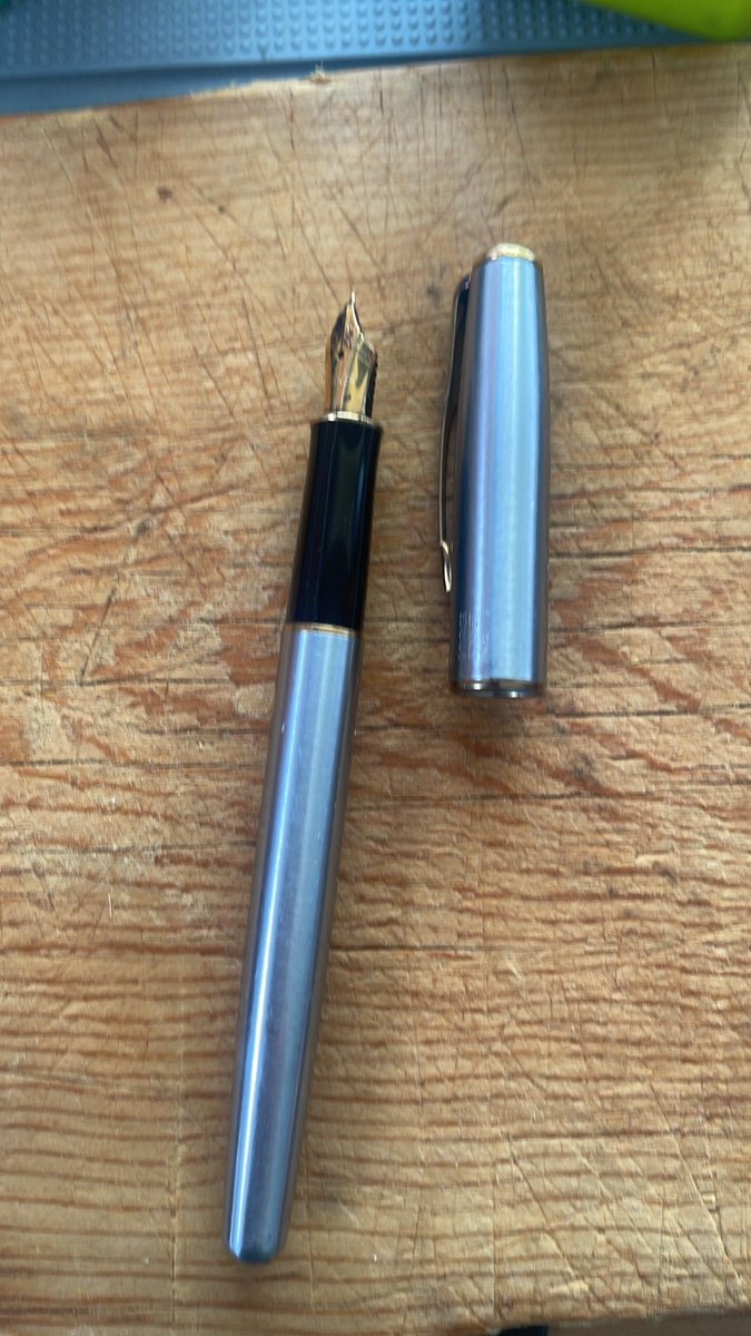 mpbubb's tweet photo. I bought this as a graduation gift to myself back in the 90s - the nib is trashed and I called Parker to see about replacement. Got a very helpful (probably) human on the line with a very precise British inflected Chinese accent. She was typing as she spoke and I heard the distinctive thump of an IBM selectric type of word processor…

travels in hyperreality