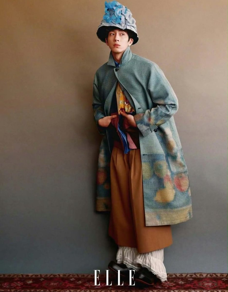 cafewindows's tweet photo. jing boran for elle china, february 2026 issue https://t.co/Oq00FznIDT