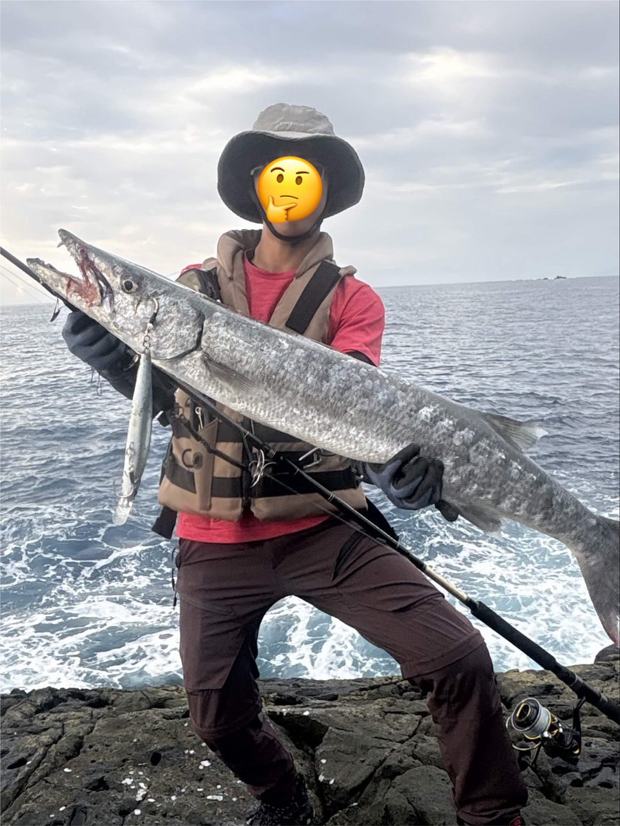 lotsway_onefish's tweet photo. 南方は外道も豊富。
何が食ってくるかわからないのも南の海の大きな魅力です。 https://t.co/I4D8DZXuEc