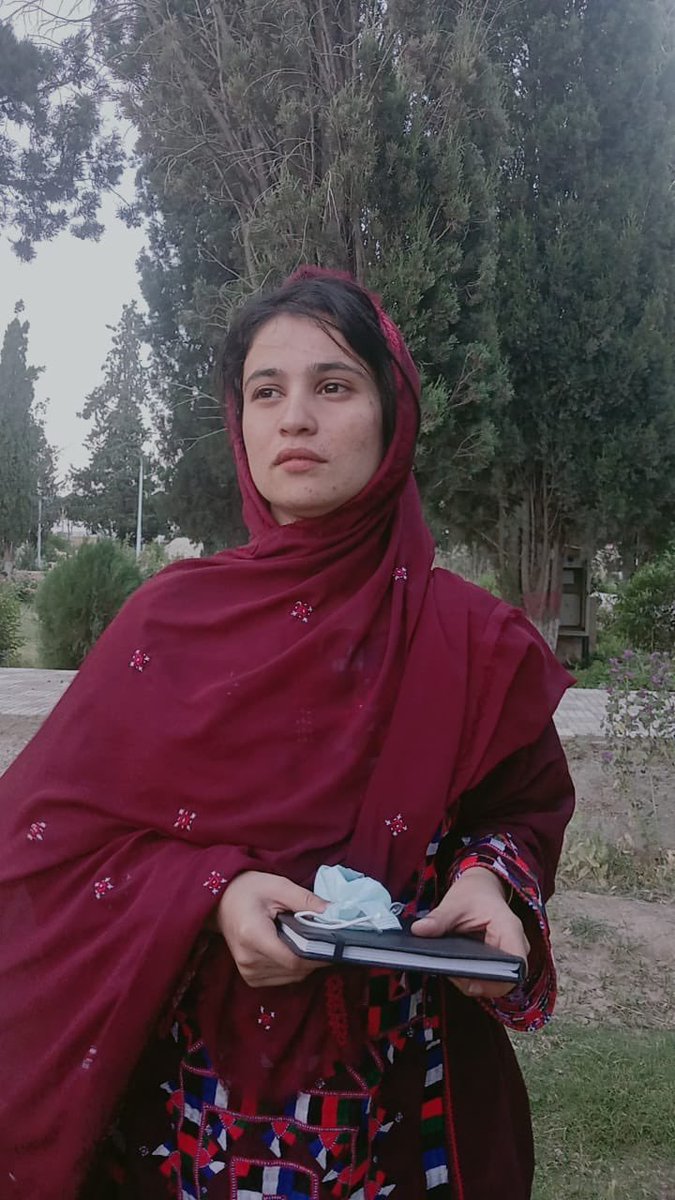 BabulLateef's tweet photo. گُلزادی بلوچ ءِ پہ ابد زندمانی کید ءِ سزا اِستان ءِ گوں بلوچ راج ءَ راجی دُژمنی ءِ منّاک اِنت، بلے اے جُنز مھتل دارگی نہ ا٘نت۔

اگاں تو گاماں مھتل دار ئے اے اُوشت آماچی پہ ترا منزلے رُژنا نہ کنت، پرچا کہ اے منزل گوں جھد ءُ جپّاھاں سھرا ءُ راجی باندات ءِ مانزمان بیت۔ https://t.co/z2TOLY03yB