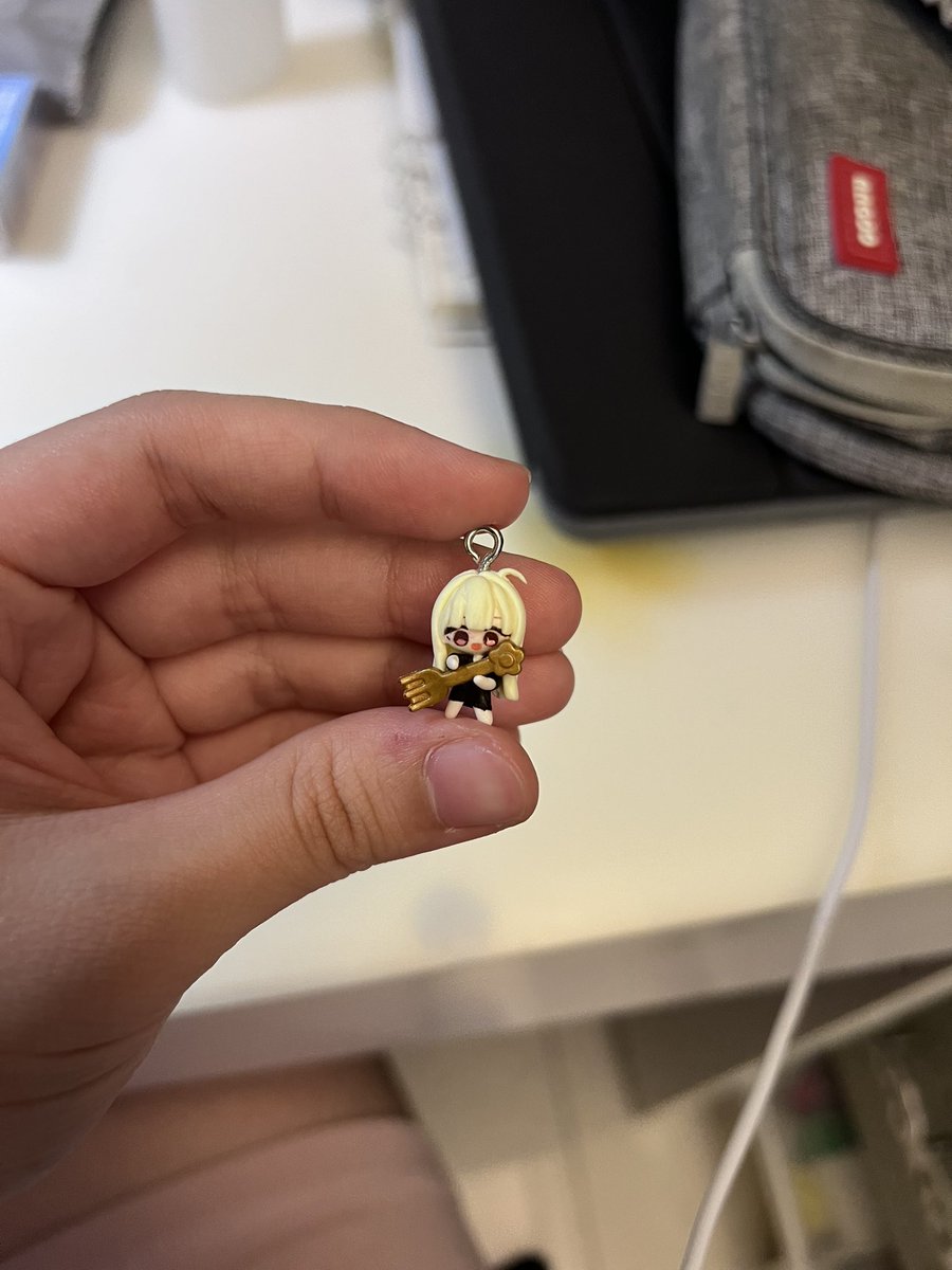 tenma_miku's tweet photo. 超かぐや姫 clay charm

https://t.co/FuHudEOFC4 https://t.co/aDu6C5Yy95