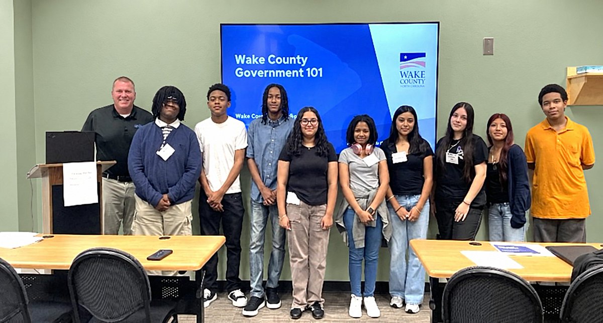 ncworks's tweet photo. #WorkBasedLearning Spotlight: Capital Area Workforce Development has partnered with @WakeGOV Social Services to create a registered pre-apprenticeship program for high school seniors/recent graduates to prepare to work in public service. The 1st cohort is pictured.  #NCWorks https://t.co/pzcSMH49Xw
