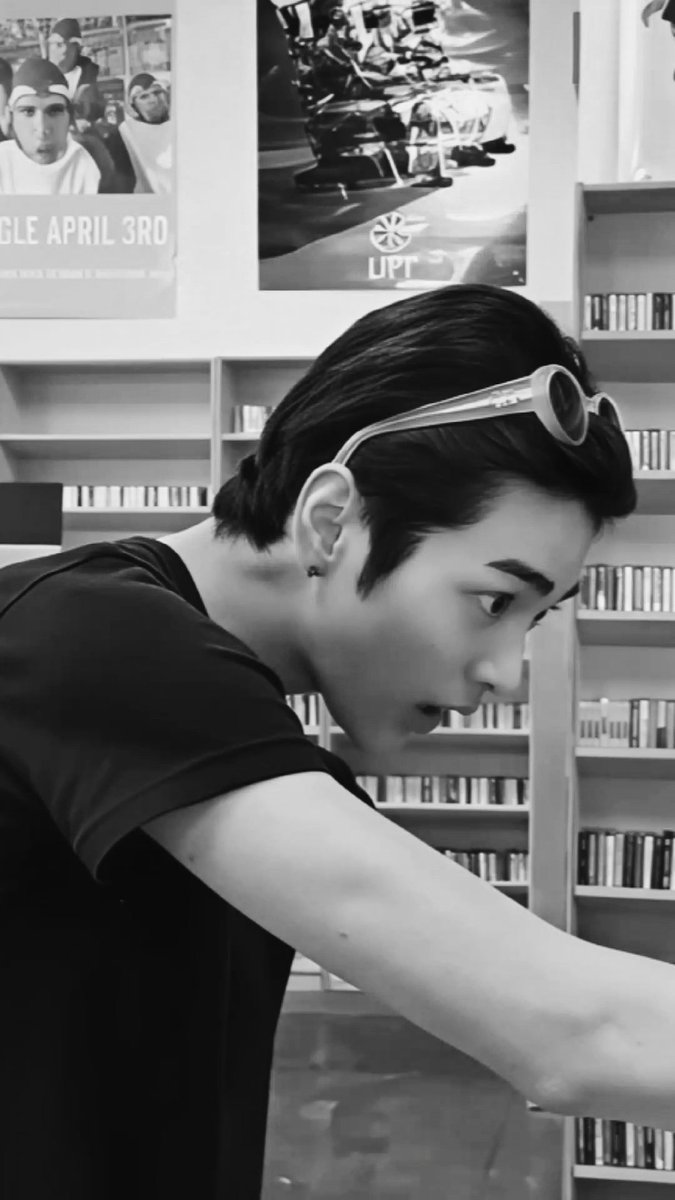 ahnrypie's tweet photo. eh sumpah di bnw makin kacau... KACAU CAKEPNYA https://t.co/l0KqhZ1hXp
