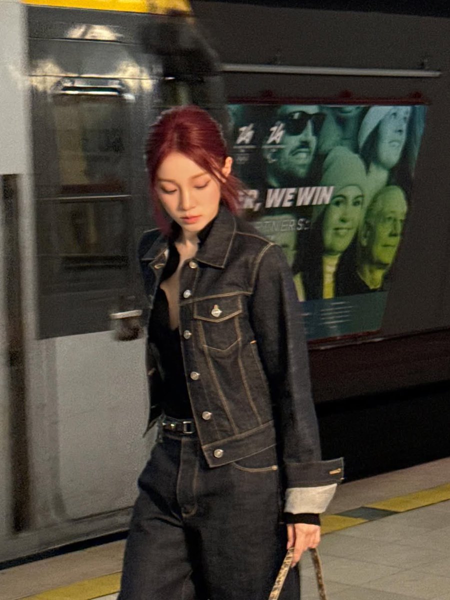 yuqidult's tweet photo. With the speeding train in the background, I took photographs wearing the identical apparel as if I were right in the middle of a movie.  ۶ৎ https://t.co/qD4TrumPwv