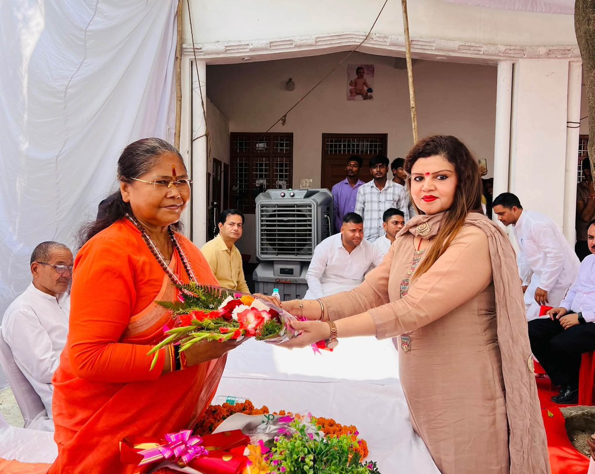 NCBC_INDIA's tweet photo. राष्ट्रीय पिछड़ा वर्ग आयोग की अध्यक्ष साध्वी निरंजन ज्योति जी ने शामली के ग्राम बधेव कन्नू खेड़ा में पिछड़ा वर्ग संगठन द्वारा आयोजित कार्यक्रम में सहभागिता कर पिछड़ा वर्ग के विभिन्न संगठनों के पदाधिकारियों से संवाद कर पिछड़ा वर्ग से जुड़े विभिन्न विषयों पर संवाद किया। https://t.co/QV94nCuw43