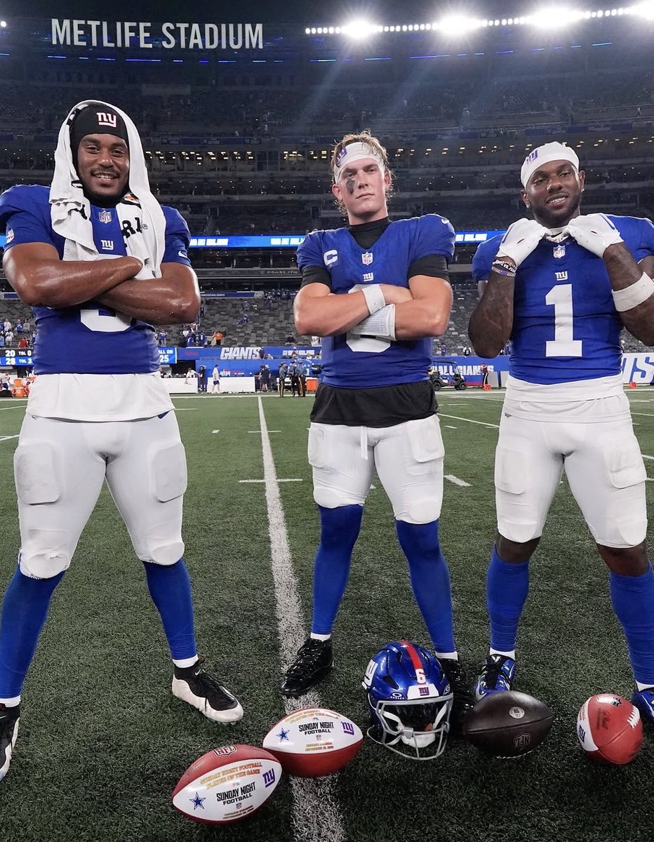 bennyknicks's tweet photo. Manifesting good health and good football from the Giants today https://t.co/5PN6ttyc4i
