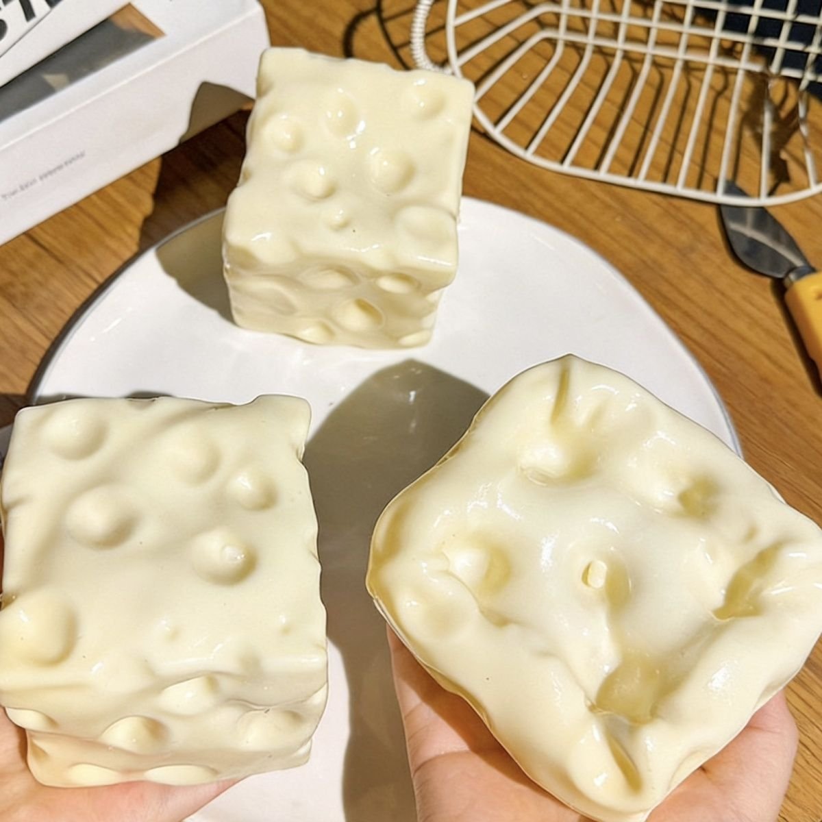 luvjiethings's tweet photo. CHEESE VASELINE

Rp 23.000

✅ Bersih ch
🚢 SEA
📌 Est tax 16-20k 
⚠️ CLOSE 30 SEPT
tg. wts want to sell cheese vaseline squishy cutestuff https://t.co/eintirEO6t