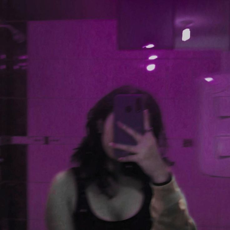 EmilyGarcivuo's tweet photo. How do you stop involuntarily pulling out your hair? https://t.co/XpDSJkhEOc