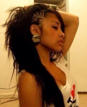 amiiariie's tweet photo. fem pogba with THIS hairstyle 🤤 https://t.co/BXWFgaiLxu