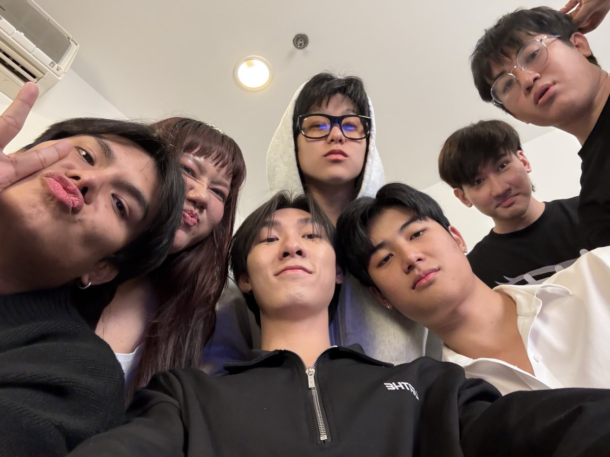 luckgulugig's tweet photo. หนังหน้าโรงงรอดูเลออออ!!!!

LOVEX3 HEARTWARMING

#หลักสูตรรักบทที่6
#chokditheechok
#lovex3 https://t.co/a8Tj3W0H2p