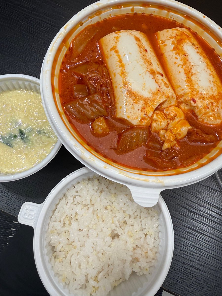 lLLIT_Wonhee's tweet photo. 요즘 김치찜에 푹 빠졌는데 오늘도 역대급으로 맛있었지만 혼자 먹기엔 양이 너무 많아요~

#WONHEE #원희 #ILLIT #아일릿 https://t.co/yJarToyNo6