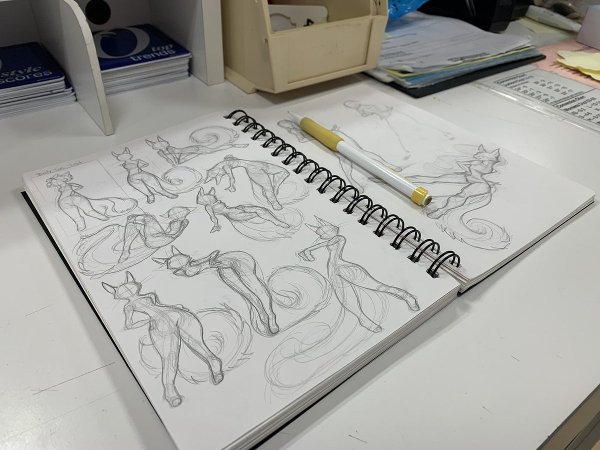 Vandalizard's tweet photo. reposting some sketches I never finished .. 💔
#lackadaisy https://t.co/3Nde2I0cUk