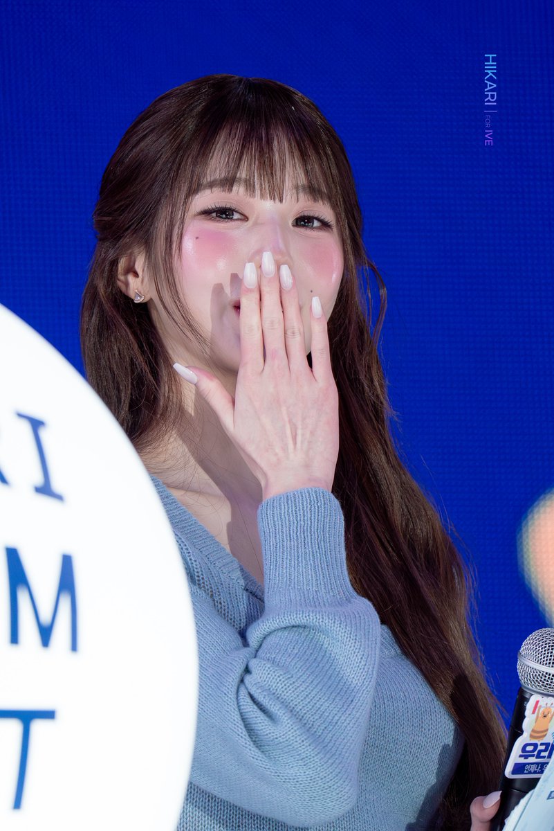 Hikari_ive's tweet photo. 260919 우리모모콘 
Blow a Kiss 💋
#IVE #JANGWONYOUNG #WONYOUNG #아이브 #장원영 #원영 #アイヴ #ウォニョン https://t.co/KD1ldzvGyM