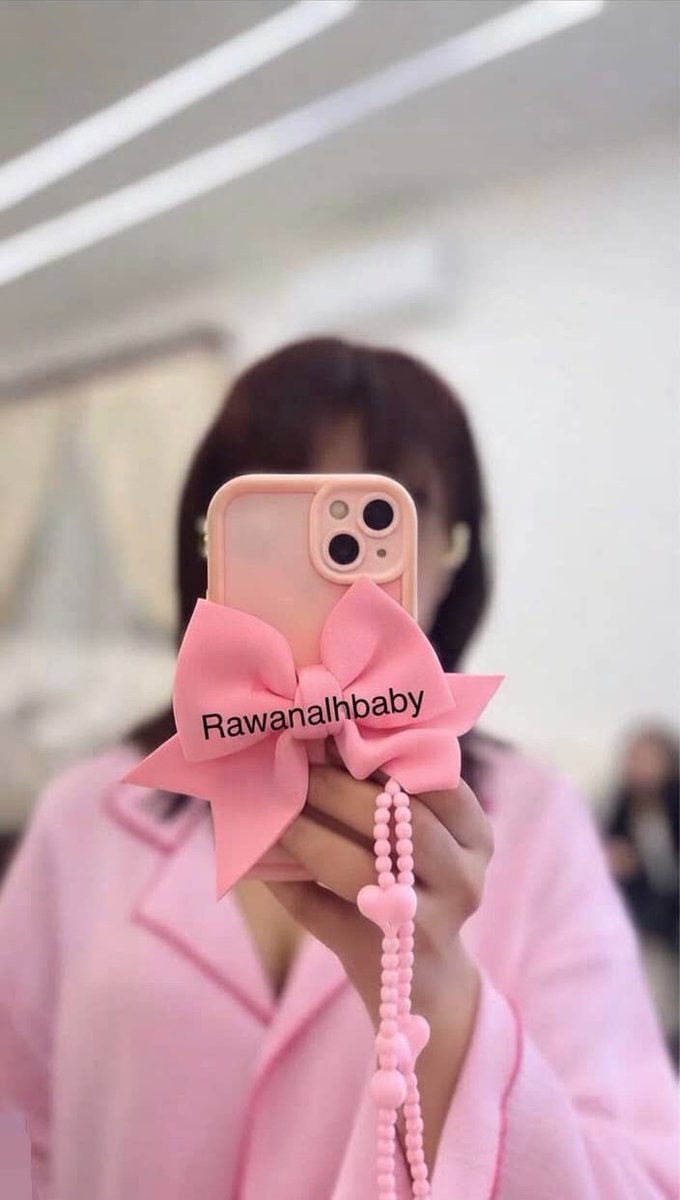 Rawanalhbaby's tweet photo. ابا كلاب دفيعه يشتركون وادلعهم😋 https://t.co/rVM3C45JLq