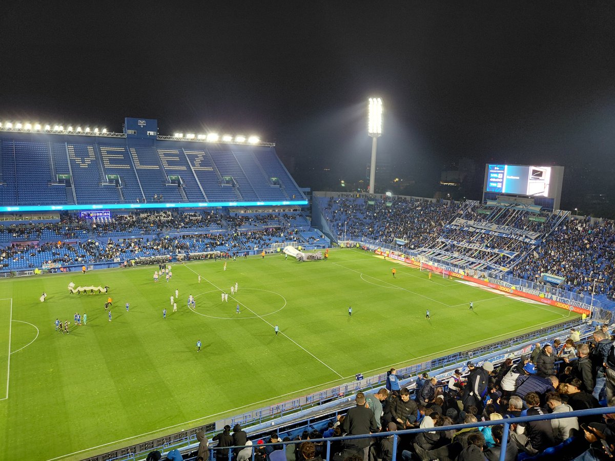 luciodescalzo's tweet photo. @Nico23____ https://t.co/SJswZepJ4M