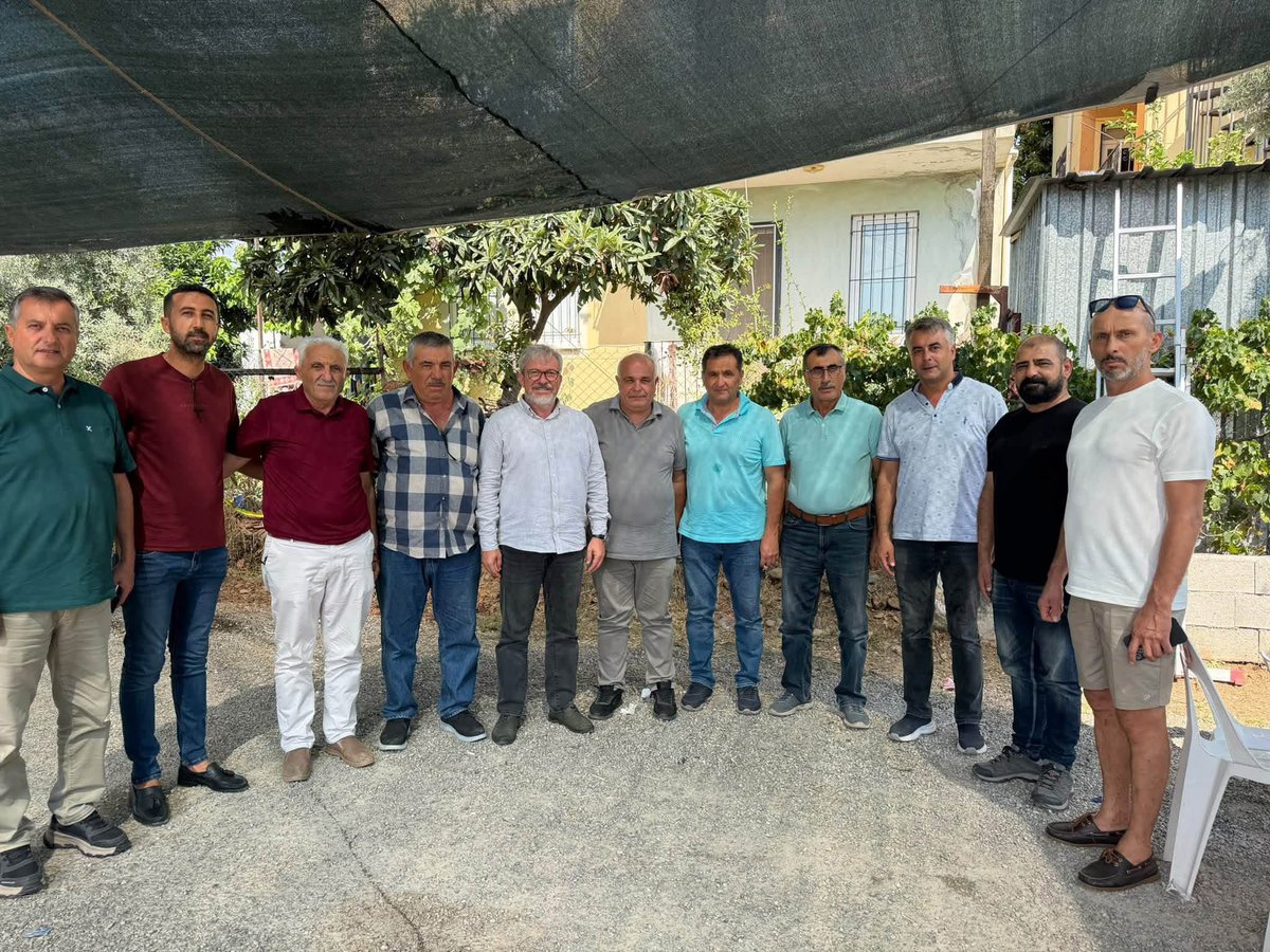 Celalgoger's tweet photo. Liderimiz…
Cumhurbaşkanımız ve 
@Akparti Genel Başkanımız
Sayın @RTErdogan Erdoğan  beyefendinin 
Emir ve talimatlarını doğrultusunda 
Milletimiz ile  Yüz yüze (Ru be ru) sahada görüşme, ziyaretleri kapsamında.

Fethiye, 
Çamköy Mahallemizde, 
Fatma Zehra ve Gültekin çiftine bir ömür boyu mutluluklar dileriz. 

Güldür ve Tuğrul ailelerine hayırlı olsun.
Allah tamamına erdirsin.

@abuyukgumus