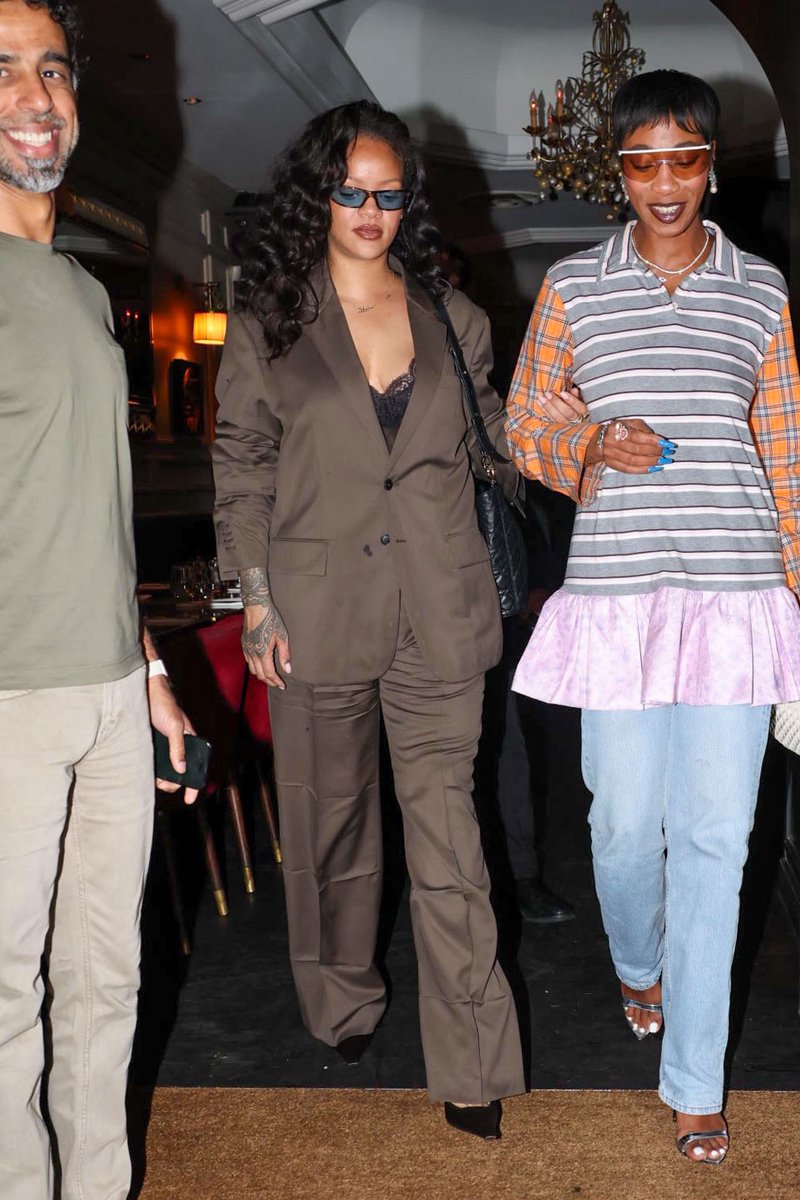 cloud9_2025's tweet photo. Rihanna in Paris (9.14) https://t.co/SI4tJXJdBZ