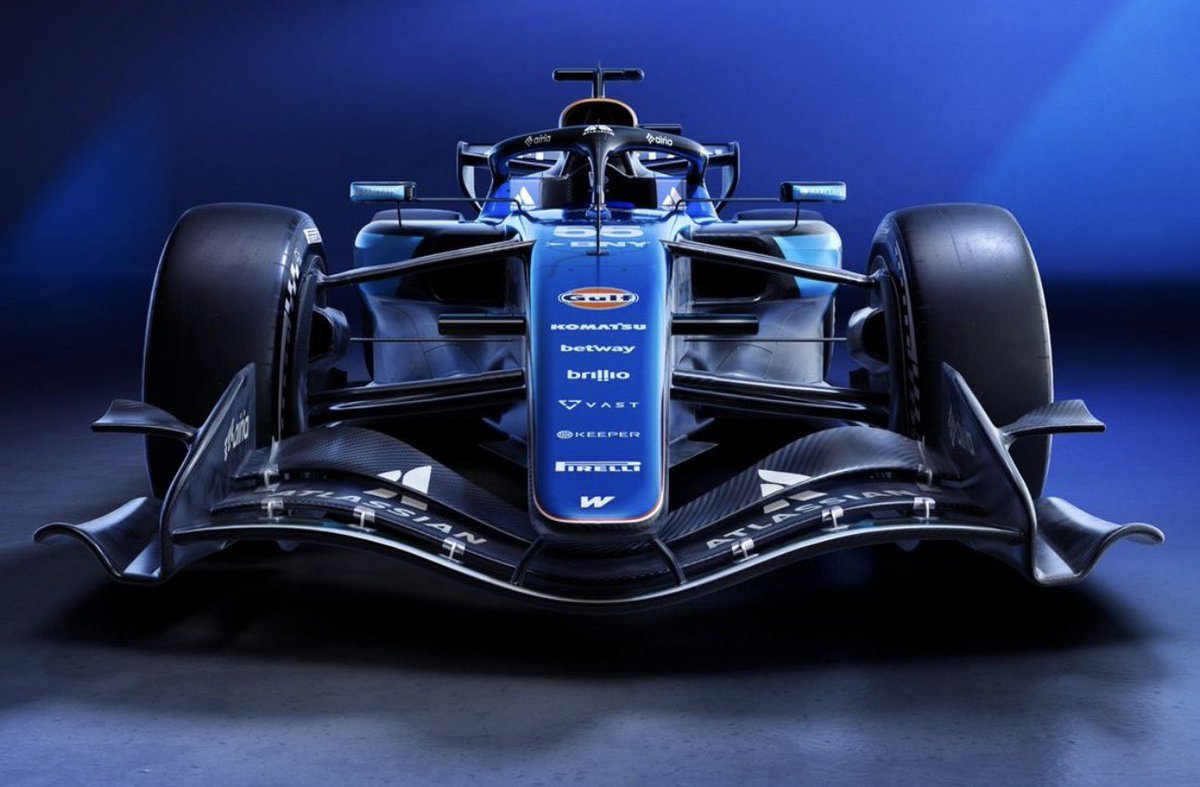 evrythngformu1a's tweet photo. 🚨 WILLIAMS HAS COMPLETELY CHANGED ITS CARBON-FIBER PROCESS

After 15 YEARS using the same method, Williams has introduced an entirely new way of manufacturing its large carbon structures.

The project was kept SECRET — only 7 members of the design team and 12 production staff knew the full process.

⚖️ The result: a LIGHTER and STRONGER chassis that has already passed every test.

(via. @Motorsport_IT) #F1