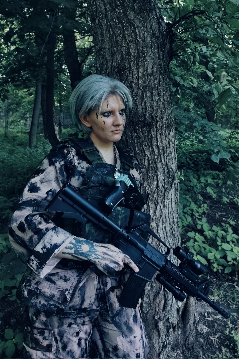 bomi_mei's tweet photo. A minute to rest... before a new wave...

📸: @ kira_andrew_cos  
#DeathStranding https://t.co/YHPTSTJVWW