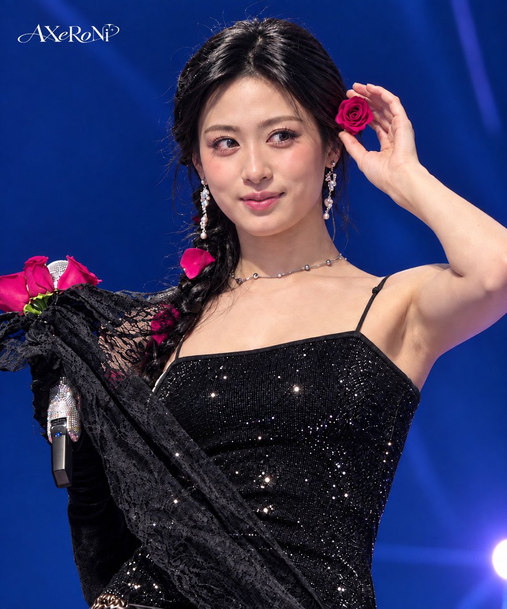 AXeRoNi's tweet photo. Sharing these photos with you from Ahyeonii’s incredible solo performance, where she completely mesmerized us with her beauty!🥰 My Queen of Roses 🌹❤️‍🔥
#AHYEON #BABYMONSTER https://t.co/kIkIYuqr5D