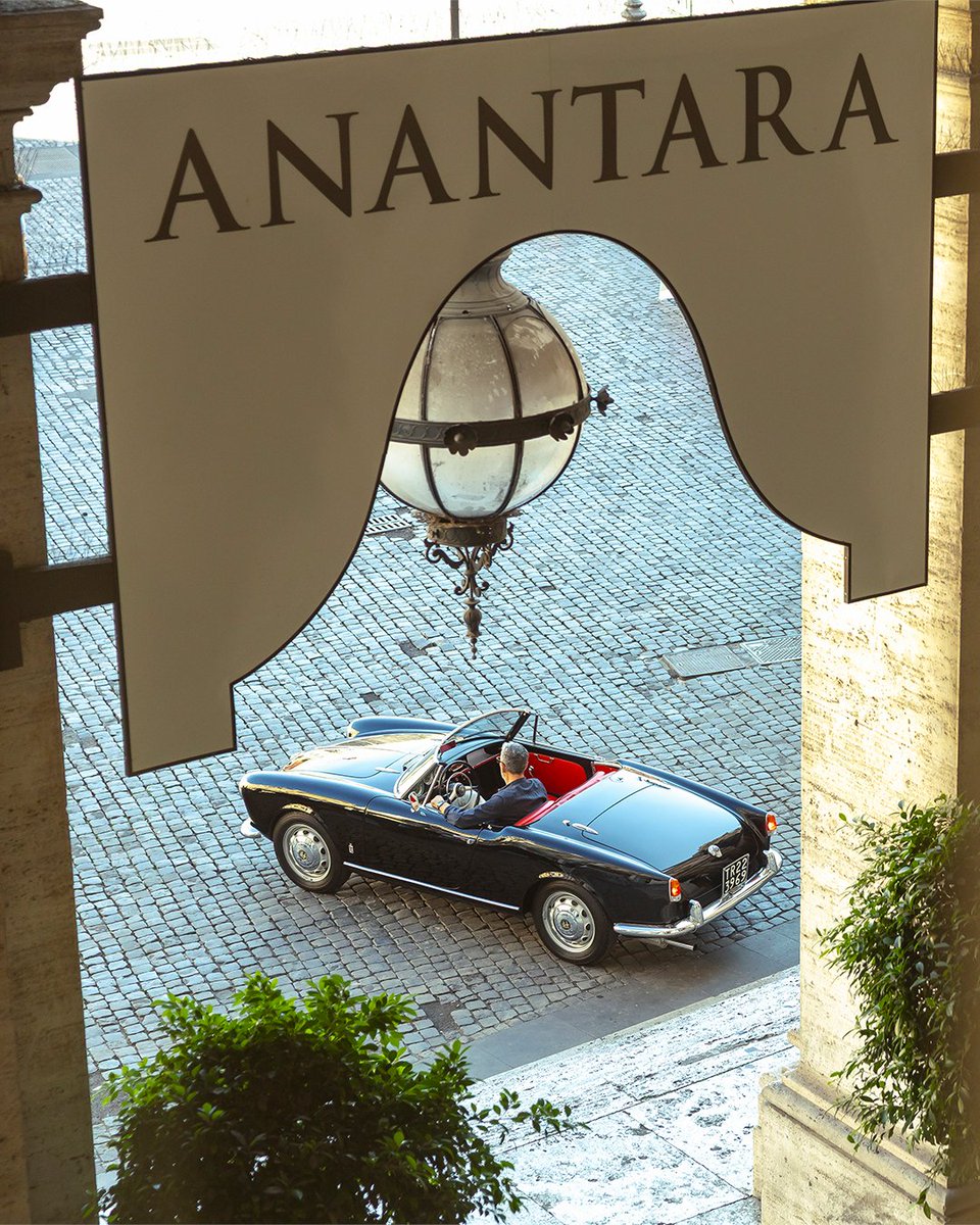 alfa_romeo's tweet photo. #AlfaRomeo and Anantara Hotels &amp; Resorts bring the spirit of the Grand Tour to life with Giulia, Stelvio and their Quadrifoglio versions, alongside the iconic 50s Giulietta. A meeting of sportiness, beauty and hospitality, where the road becomes a true source of passion. https://t.co/Kk84TMBHzZ