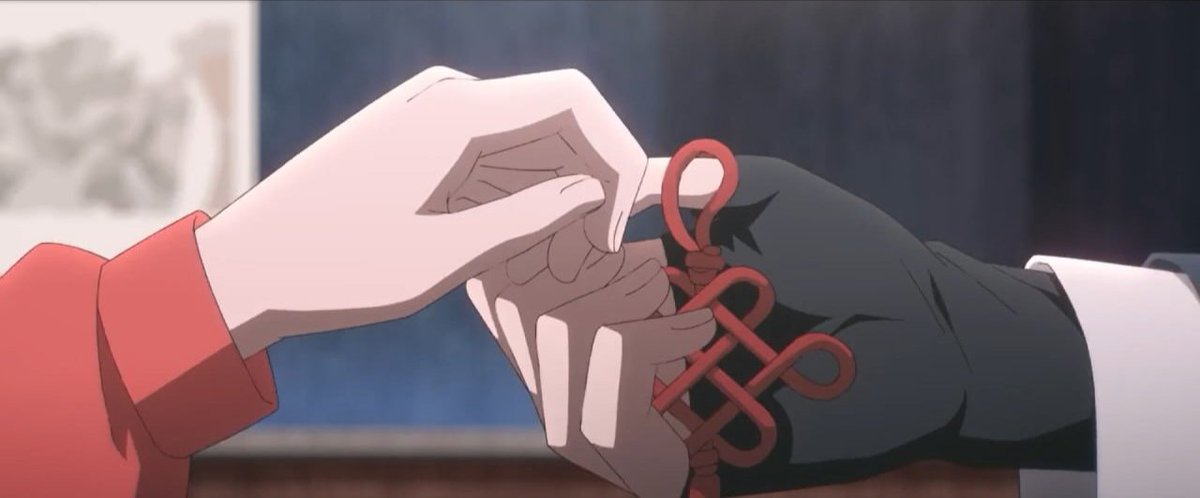 hourlyveinfei's tweet photo. hands size difference https://t.co/g1rLDEYR0e