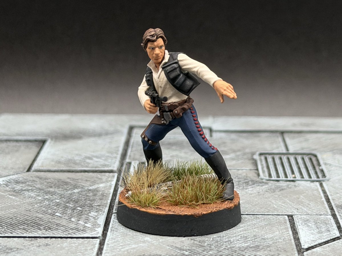 GraySquadron84's tweet photo. “Hokey religions and ancient weapons are no match for a good blaster at your side, kid.” Han and Chewie and ready to hit the table! Atomic Mass Games #starwars #starwarslegion #amgip #tabletop #painting Monument Hobbies painted with pro acryl. https://t.co/JX2RSc1l8b