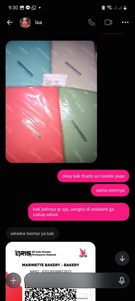 eomakaze's tweet photo. SCAMMER ALERT ‼️ @/isacentilz (disclaimer ini aku bantu temenku buat bikin threads jd maaf kalau ada bahasa yg kurang dipahami dan minta tolong buat berhati hati yaa kedepannya) 

jadi temenku ini lagi open sharingan album dan ketemu di x ada yang jual albumnya rd ina yaitu si isa ini, temenku udh tf dan dia udh kasih link co tp ternyata link co nya pakai toko orang lain 

temenku udh bayar fullpay pakai qris dia dan cmn co 99p aja 

setelah itu dia ga bales chat temenku lagi bahkan bubble diatas cmn di read aja

[screenshot 1]