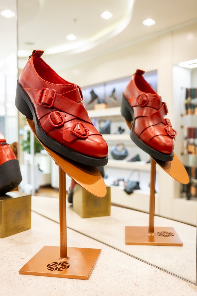 MelroseArch's tweet photo. At Freequency Footwear, every collection is carefully selected from premium European and Brazilian brands, bringing together comfort, quality and distinctive design under one roof.

For those who believe great style starts from the ground up.

Discover Freequency at Melrose Arch.

#OnlyAtMelroseArch #FreequencyFootwear