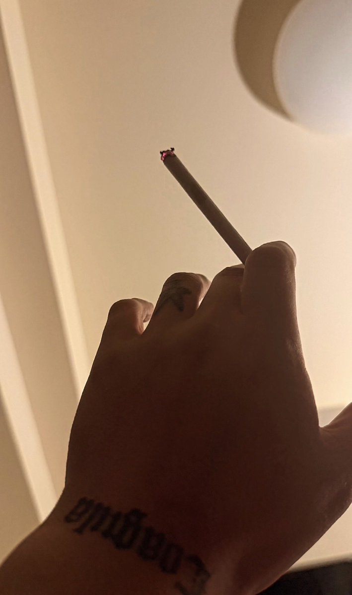 shin3yo's tweet photo. Honmei pali pedałki https://t.co/RcUDdpJLH5