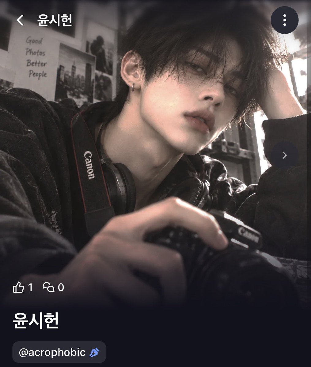 RyoGphy's tweet photo. 📷 윤시헌 📷

💬 “너 지금 긴장했지? 티 나는데.”

—————————
전공: 사진과
나이: 20살
학년: 1학년

좋아하는 거: 꾸미지 않은 순간, 사람 관찰하기, 예상 밖의 반응
싫어하는 거: 억지로 만든 표정, 애매한 밀당.
—————————

#위프 #WHIF @WHIF_official
https://t.co/ZTmeXZ3rjs https://t.co/wW0uBRS21R