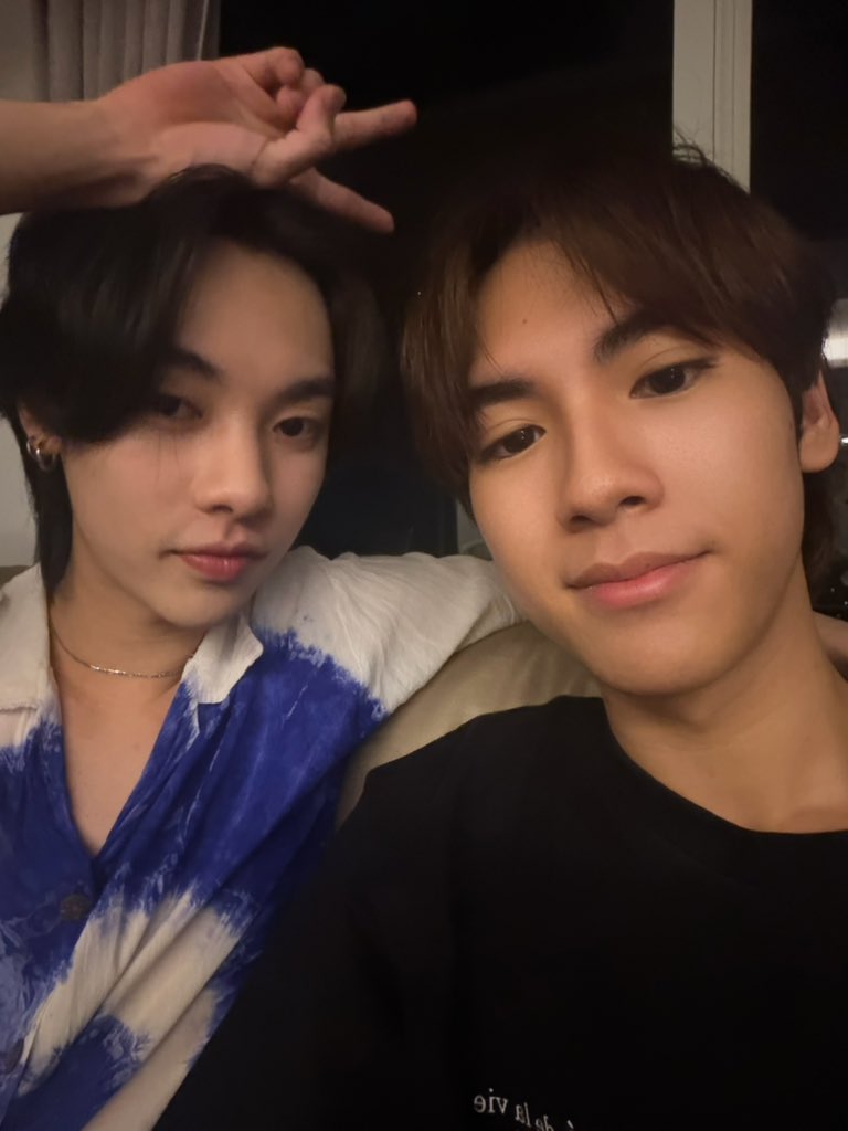 stopmnstop's tweet photo. ถ้าวันนี้ไม่เห็นค่า             กลับมาวันหน้าก็ได้นะ https://t.co/BLxUVf0ToI