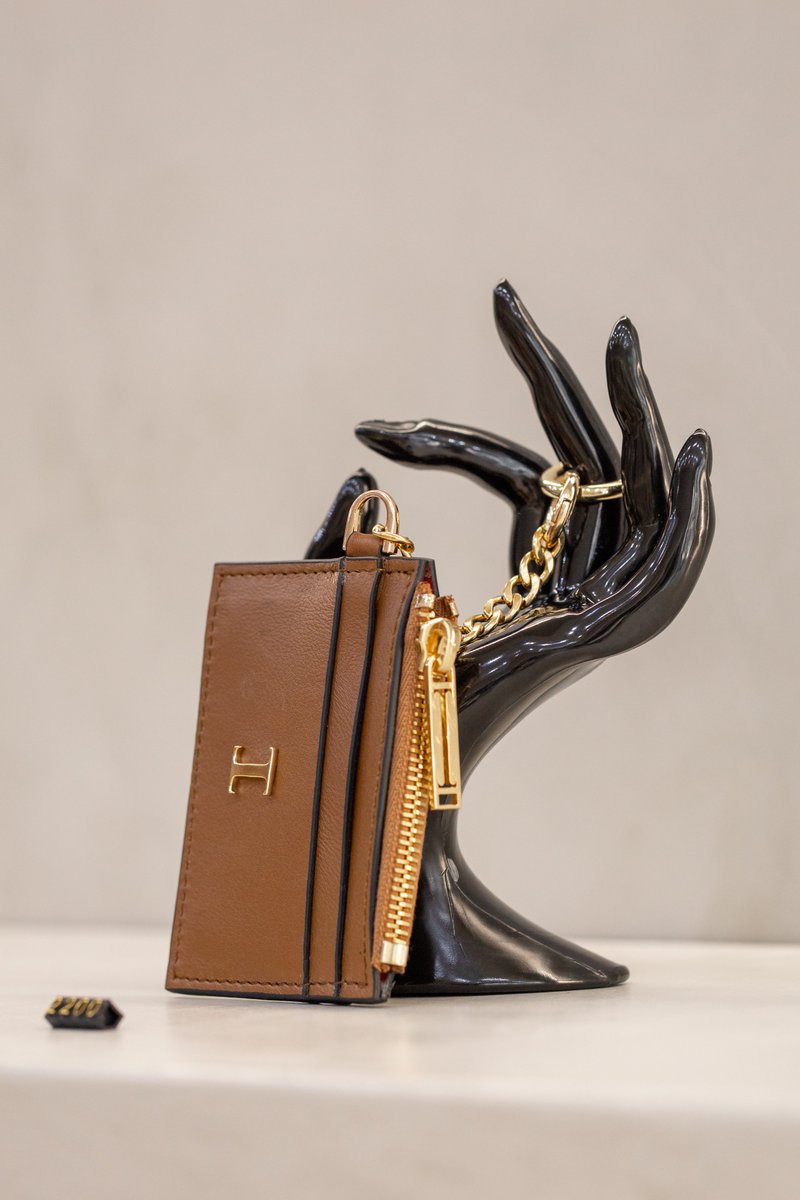 MelroseArch's tweet photo. Beautifully crafted. Deeply rooted. Designed for the world. Inga Africa brings contemporary African luxury to Melrose Arch, with premium leather pieces handcrafted in Johannesburg and inspired by the richness of African heritage. Every piece carries a name with meaning, turning a beautifully made accessory into something more personal.

Because true luxury isn't only about how something looks. It's about the story it carries.

📍 Discover Inga Africa at Melrose Arch.

#OnlyAtMelroseArch #IngaAfrica