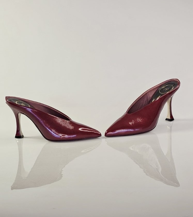 SagiasShoes's tweet photo. #sagiasshoes #heels #lifestyle #style #shopping #shoes #fashion #fashionista #bags #handmadebags https://t.co/WHOWpYvCr3